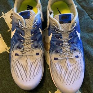 Men’s Nike flyease